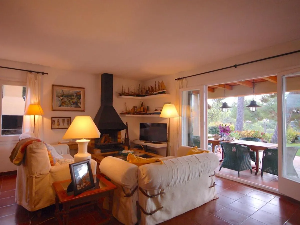 Lets Holidays Lovely Garden House In Mar Menuda Tossa de Mar Villa
